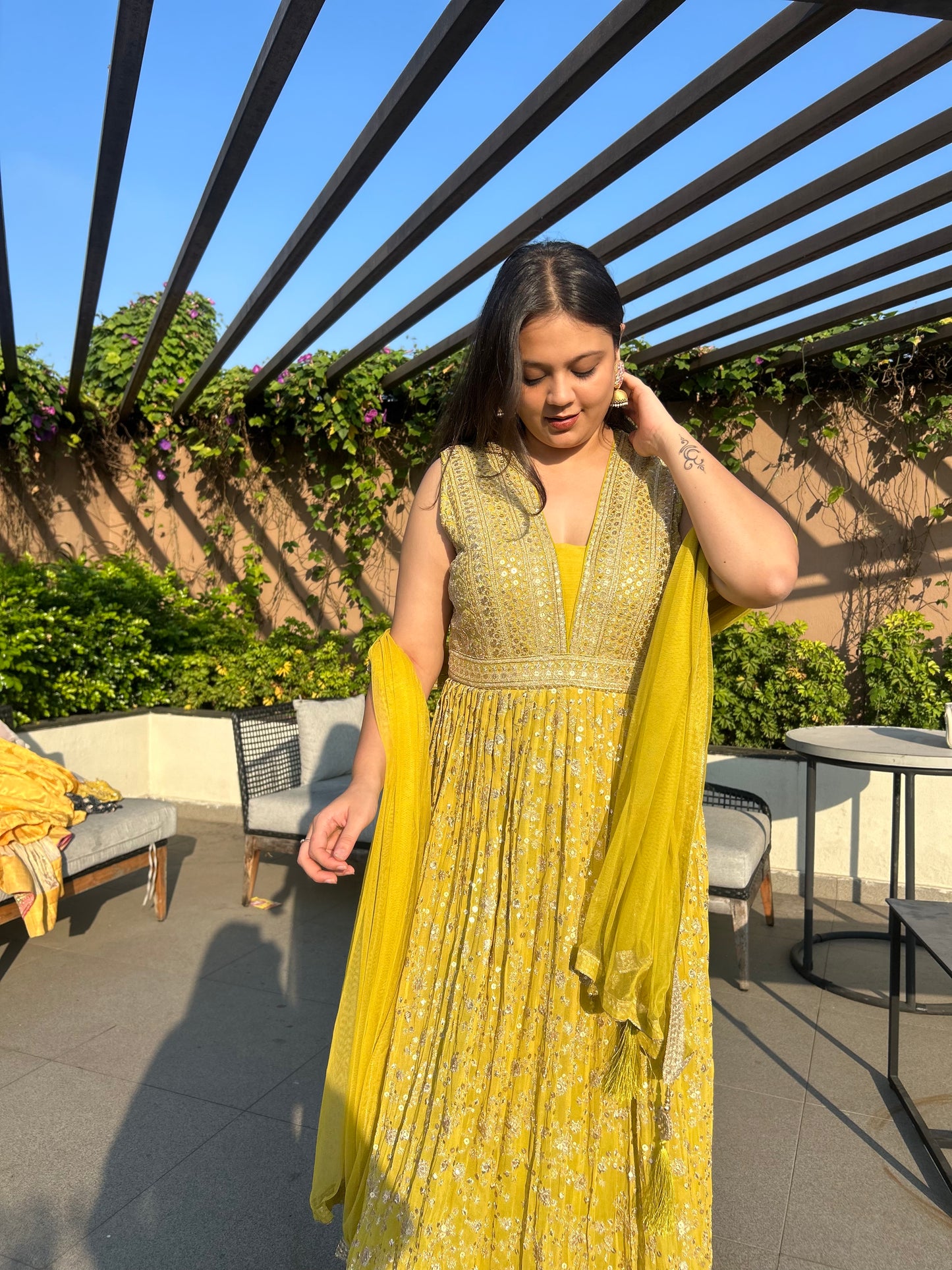 Aureli – Mehendi Green Zari & Sequins Anarkali with Net Dupatta