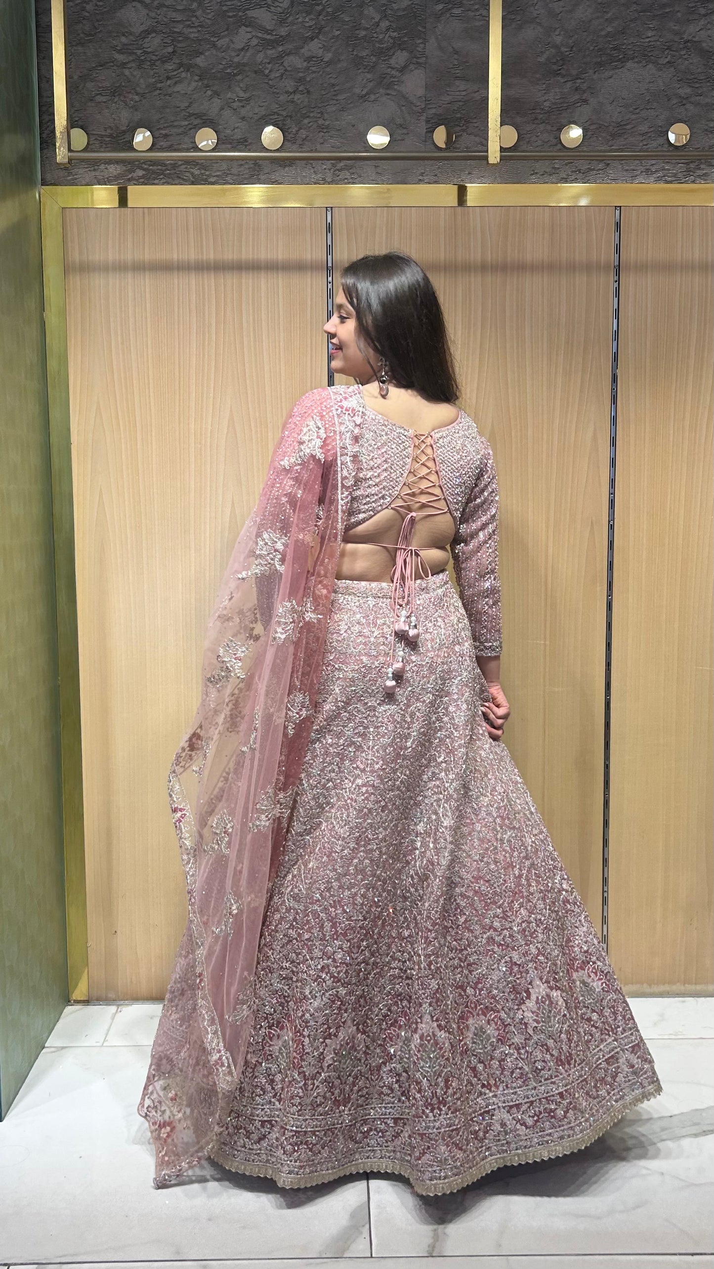 Diya – Pink Semi-Bridal Net Lehenga Set
